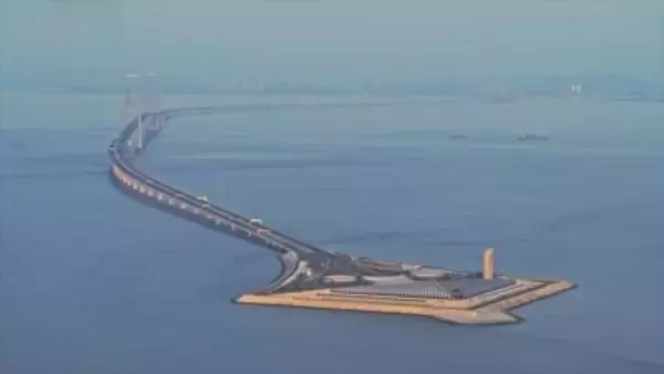 中国南東部の大湾区、深中通路の西人工島が観光客に一般公開