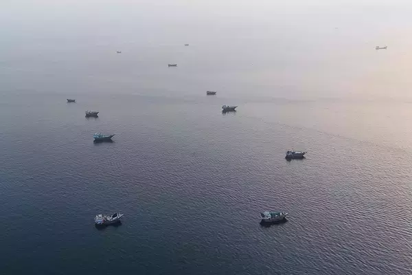 米軍が2日連続でイラン攻撃、イランは「地獄のような体験させる」と威嚇