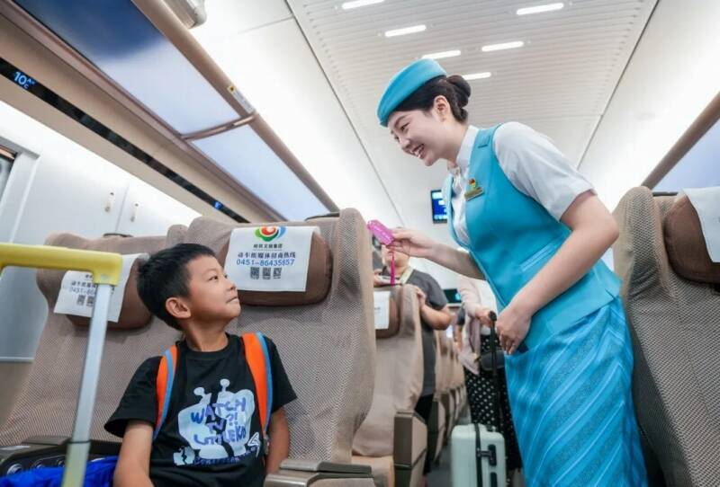 ハルビン発ハルビン行き、約6時間で黒竜江省東部をぐるりと回る高速鉄道の環状線―中国