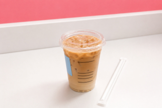 ラッキンコーヒーのラテを「氷抜き」で注文、内容量は「カップ半分強」に―中国