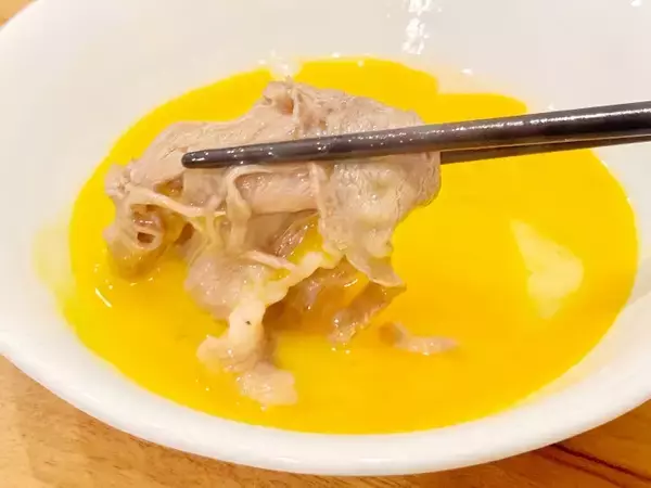 「すき焼きの「生卵ムース」で食中毒の症状、医師が警鐘―香港メディア」の画像