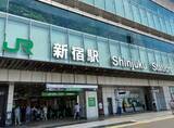 「新宿駅に巨大まんが広告が出現、中国ネット「日本人の発想すごい！天才すぎる」」の画像1
