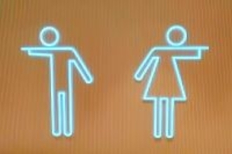 1日6時間以上トイレにこもってクビになった従業員、会社を訴える―中国