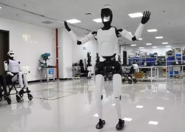 「「エンボディドAIロボット」実験室でトレーニングテスト―中国」の画像