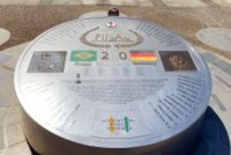 「韓国は2002年W杯で審判を買収」と日本のサッカーファン、韓国ネット「16強は黙ってな」「嫉妬だ」