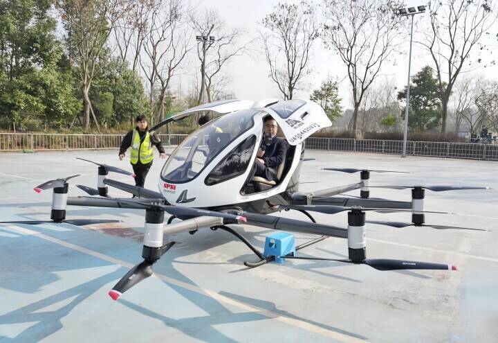 成都中心部で初のeVTOL有人飛行実証実験を実施―四川省成都市