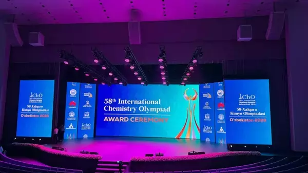 中国代表チーム4選手、国際化学オリンピックで金メダル獲得