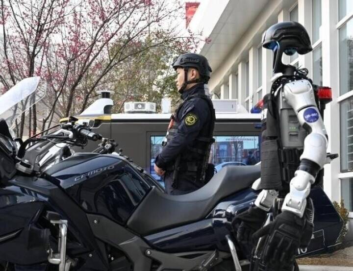 スマートパトロールと防犯支える最先端テクノロジー警察―浙江省杭州市