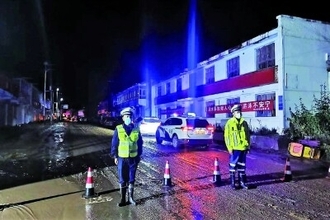青海省で土石流発生、17人死亡、17人が依然消息不明―中国
