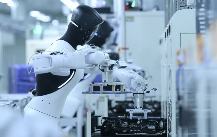 AIロボットが工場の「正社員」に、中国製造業で進む常態化と雇用の行方
