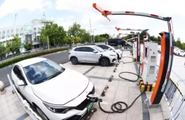 中国のEV充電設備数が2000万基を突破