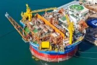 アジア初の海上石油・ガス処理工場、「海葵1号」が出港―中国