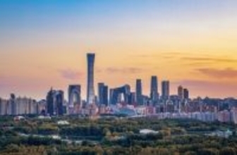 2025年 北京市GDPが5兆元超