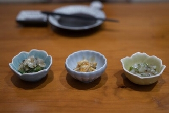 日本の居酒屋の「お通し」に拒否感＝韓国ネット「知らないと困惑」「日本のルールに従うべき」