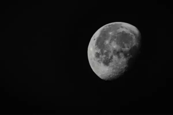 2026年に有人宇宙飛行ミッション2回、月面着陸関連インフラの整備を全力で推進―中国