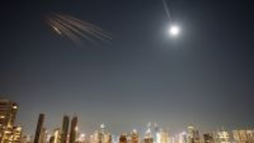 イラン、イスラエルのベン・グリオン国際空港を攻撃