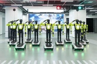 中国初のロボット交通警察中隊が勤務開始―浙江省杭州市