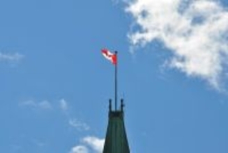 中国の王毅外交部長、カナダのアナンド外務大臣と電話会談