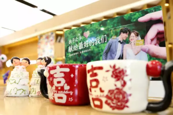 中国、今年上半期の婚姻届出件数は327万5000組、過去最低を記録―仏メディア