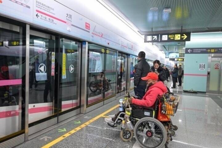 四川省成都市で地下鉄の新路線2本が開通―中国