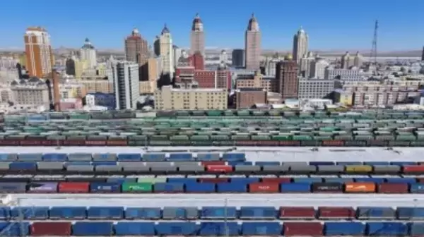 中欧班列「東ルート」、2026年の運行本数が1000本を突破―中国