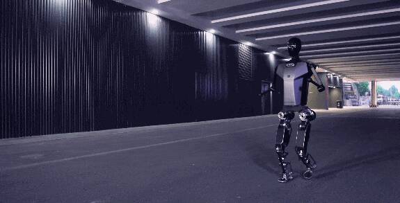 すでに工場で「働き」始めた人型ロボット、人々の暮らしに登場する日も近い？―中国
