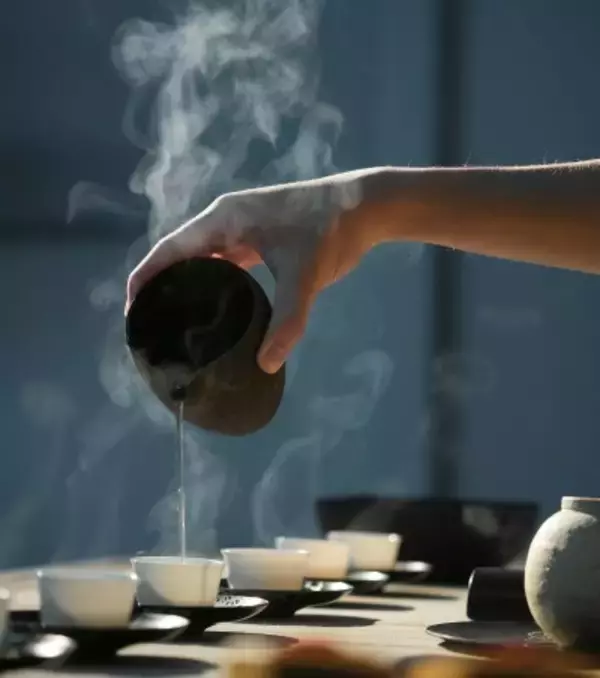 海外SNSで話題の「中国人になろう」から生まれた「チャイナマキシング」とは？―中国メディア