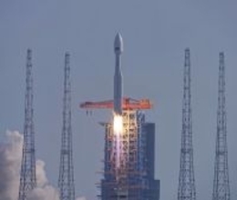 長征8号Aロケット 初投入の年に集中打ち上げ―中国
