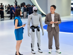 シャオミの人型ロボ「CyberOne」海外初公開―中国メディア