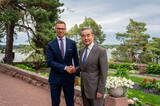 「中国の王毅外交部長、フィンランドのストゥブ大統領と会談」の画像1