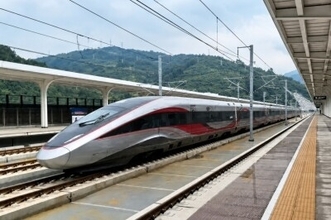 西康高速鉄道が試運転を開始―中国