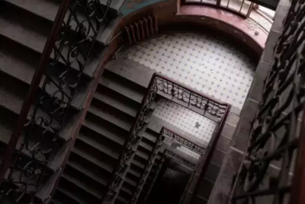 日本一人旅で恐怖！台湾人女性が温泉施設のエレベーターで怪しい男に遭遇―台湾メディア