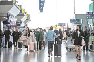 夏休みシーズンの前半、中国の人気国内旅行先トップ3は北京、成都、上海