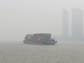 中国の実際の経済成長率は「半分」か、米シンクタンクが指摘―独メディア