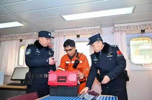 「春節市場を目指して海外の生鮮食品が次々に天津到着―中国」の画像