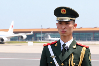 エアフォースワン接近、中国軍兵士「距離は10～15メートルだった」―中国メディア