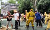 「日本兵役の「残虐行為」に怒り？観客が乱入して演者に殴り掛かる―中国」の画像2