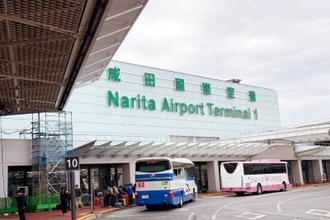 日本の保安検査員が中国人観光客の現金を盗んだとして逮捕される―中国メディア