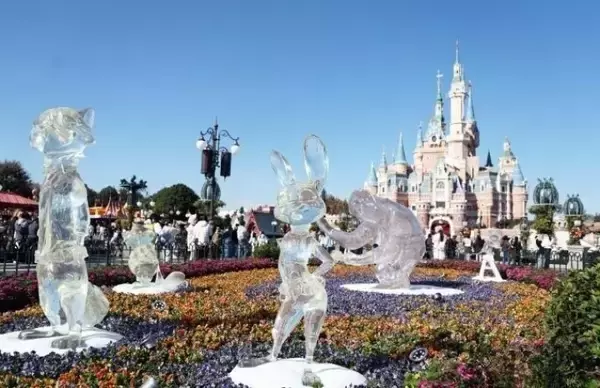 「上海ディズニーのディズニー・ウインター・フロスティバルが来園客を魅了―中国」の画像