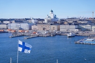 フィンランドのつり目騒動、「日本や韓国からも批判続出」と中国メディア