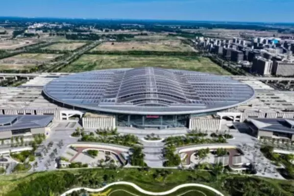 北京市と河北省雄安新区を往復する通勤列車が運行へ―中国