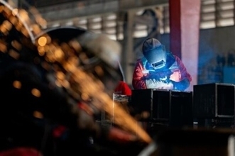 アジア最大、中国が独自に設計した円筒型FPSOが山東省青島で着工