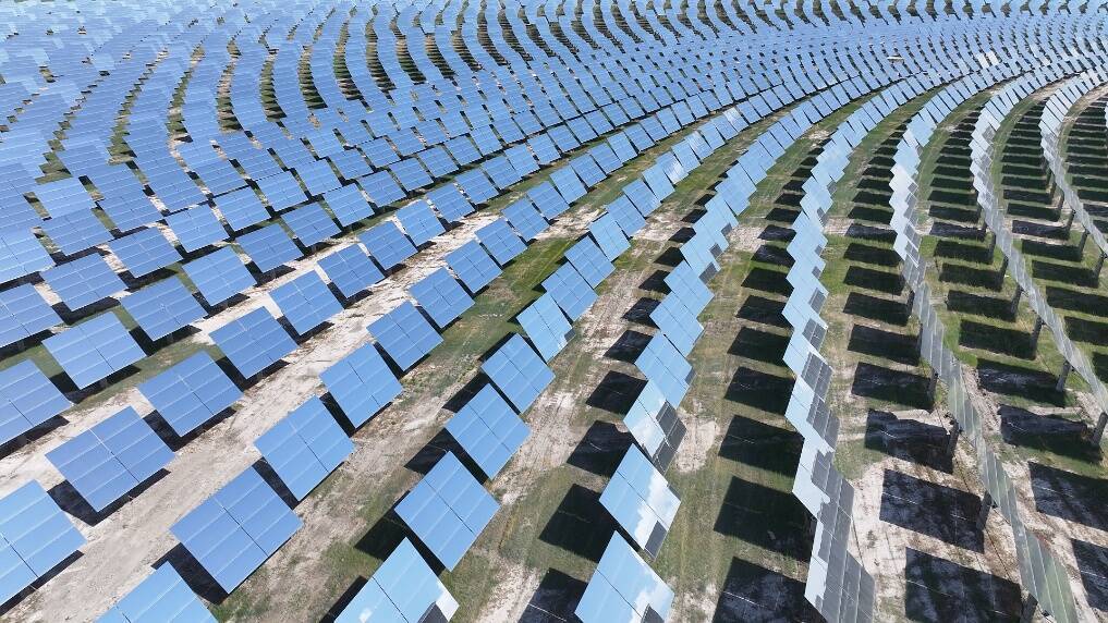 中国最北端のタワー型溶融塩太陽熱発電所、吉林省で完成・稼働開始
