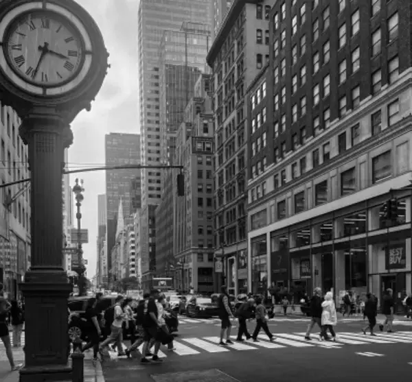 経済断片化で40兆円台の損失、賃金低下は米国が最大―世界経済フォーラム