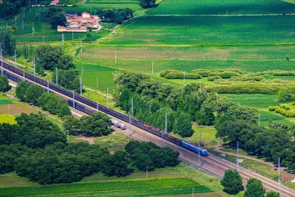 中国の鉄道、4月10日にダイヤ改正