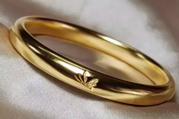 金販売店のオーナーが店を掃除したら1700グラムの金粉、4500万円相当―中国