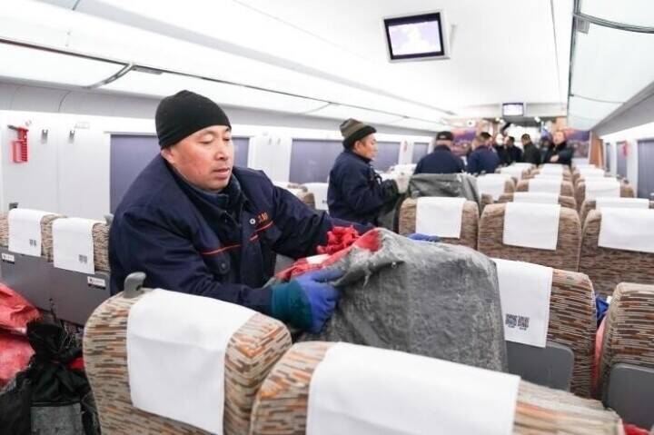 ハルビン鉄道が「ダブル11」ネット通販イベントのピーク対応貨物輸送を開始―中国