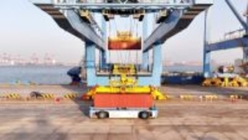 中国が初のコンテナ船全工程無人作業を実現