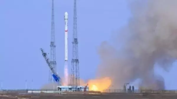 衛星の2基同時打ち上げ、キャリアロケット「朱雀2号改良型遥6」の打ち上げ成功―中国