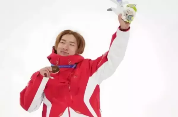 蘇翊鳴、ミラノ冬季五輪で中国代表団最初のメダル獲得